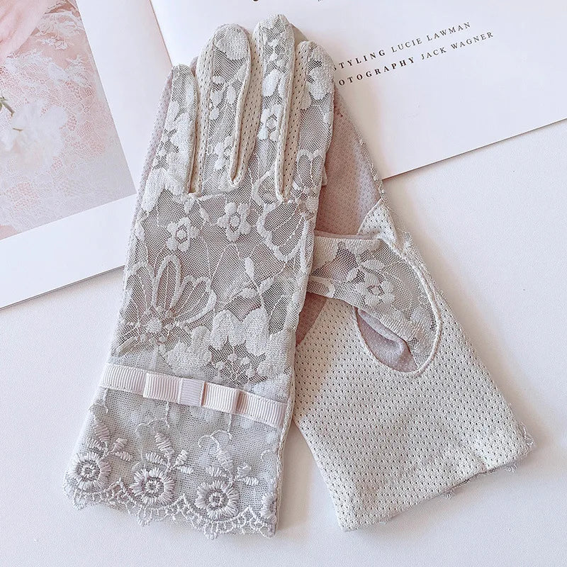 Sunscreen Gloves for Ladies Spring Summer Heat Insulation Ice Silk Lace UV Thin Electric Car Driving Non-slip Breathable Cool