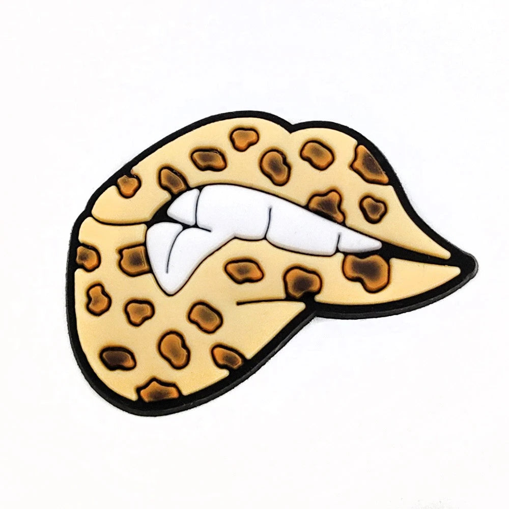 New Arrivals Cute Leopard Print Shoe Charms for Crocs Accessories Sandals Shoe Decorations Pins Grils Women Favor Gift