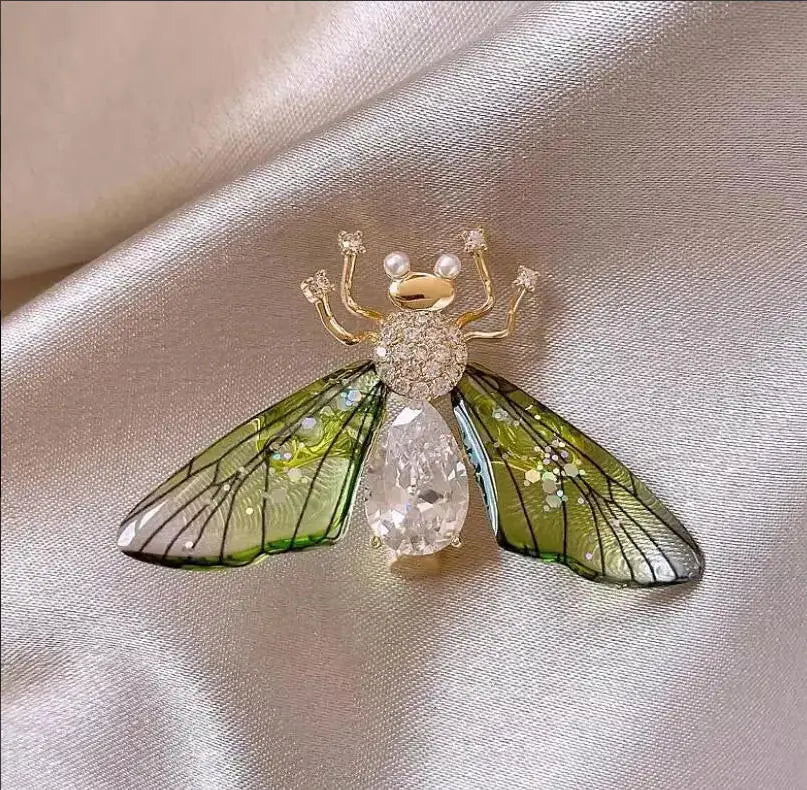 Clearance Price Insect Butterfly Birds Brooches for Women Men Rhinestone Crystal Lapel Pin Clearance Sale