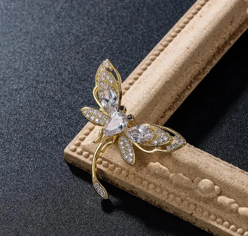 Clearance Price Insect Butterfly Birds Brooches for Women Men Rhinestone Crystal Lapel Pin Clearance Sale