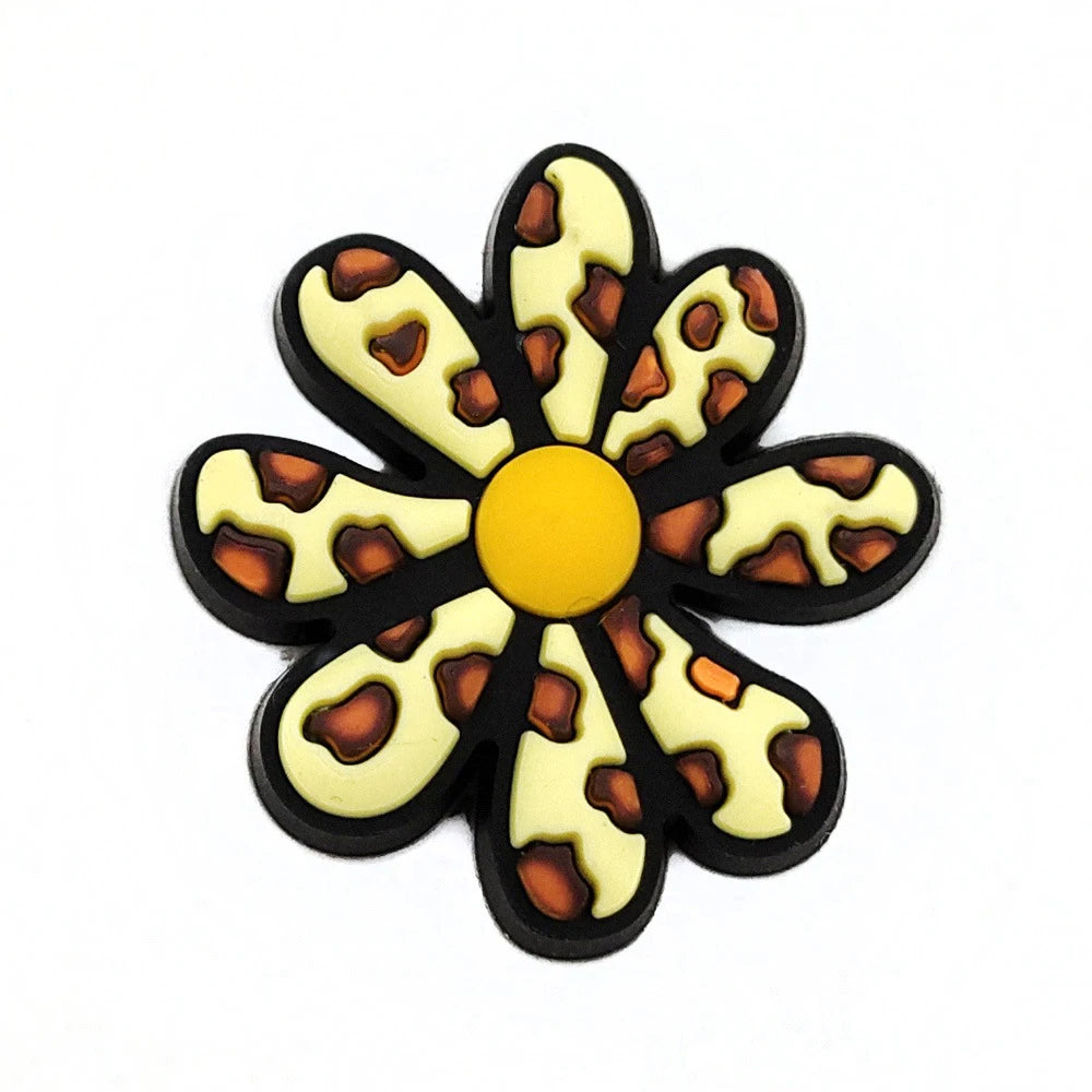 New Arrivals Cute Leopard Print Shoe Charms for Crocs Accessories Sandals Shoe Decorations Pins Grils Women Favor Gift